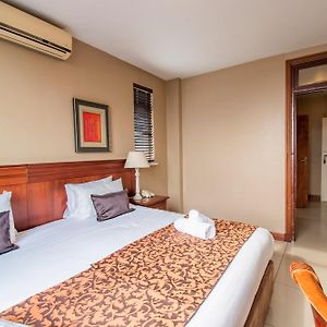 Emakhosini Hotel On East